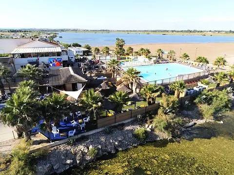 Camping pour 4 personnes à Sérignan