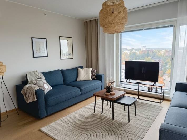 Ganze Wohnung, New 11th Floor 2Br Apt in Centre | Hot Tub & Sauna in Kantakaupunki, Jyväskylä