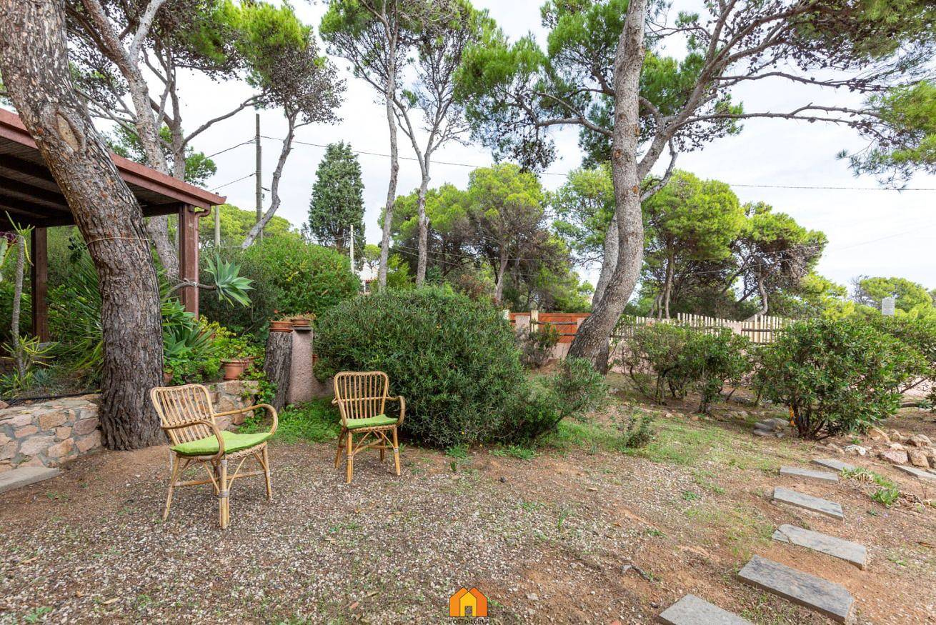 Villa Le Sirene On The Beach in Santa Margherita di Pula, Región de Pula