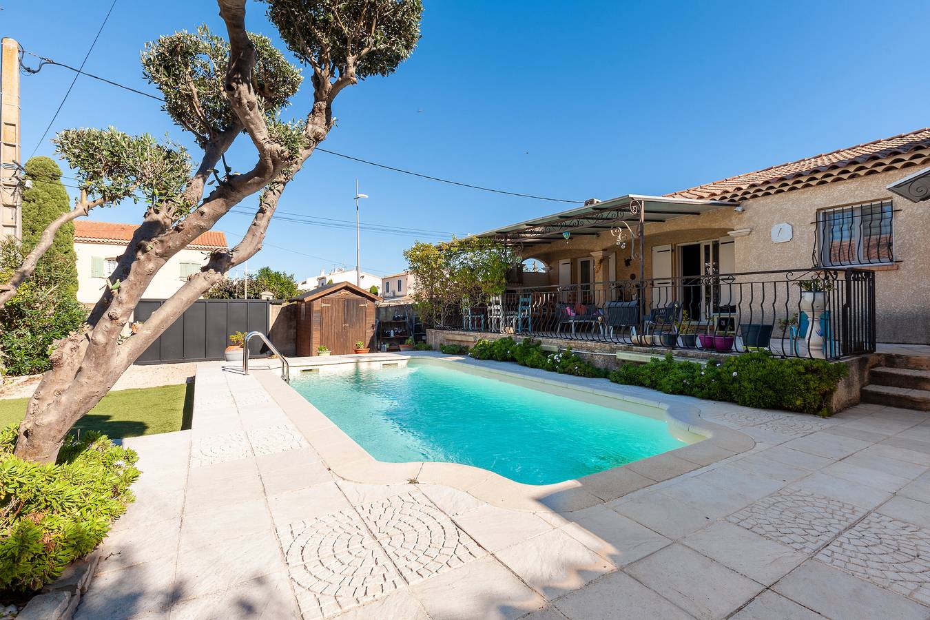 Bed and Breakfast 'Salamandre Chambre D'hote' mit Gemeinschaftspool, Wlan und Klimaanlage in Port-Saint-Louis-du-Rhône, Arles und Umgebung