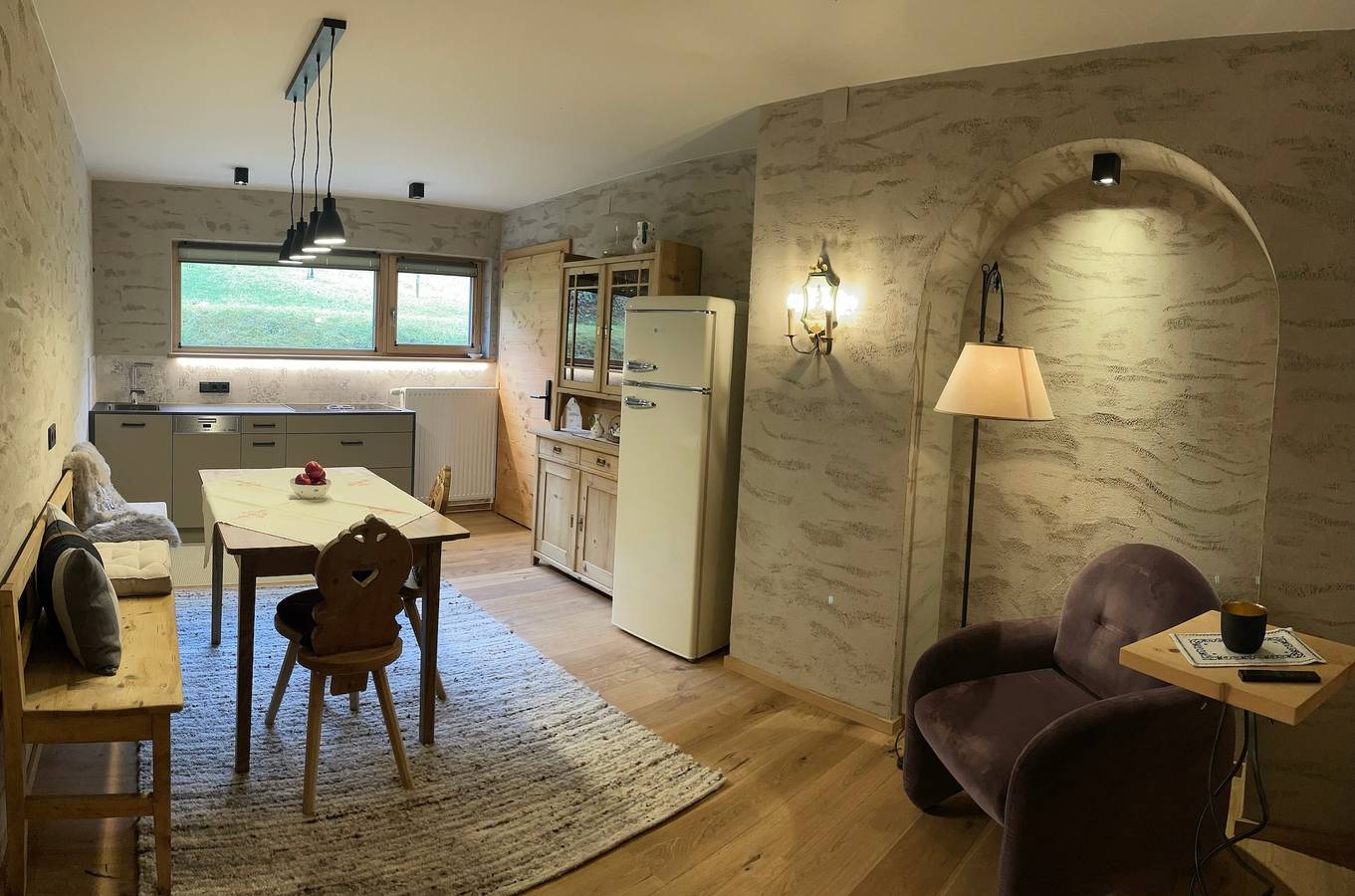 Ganze Ferienwohnung, Cosy Appartement Brunnenhof für 2-4 Personen in Lechtaler Alpen, Sankt Anton am Arlberg