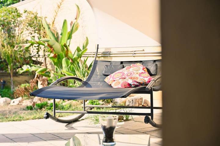 Villa pour 6 personnes, avec Balcon et Terrasse ainsi que Jardin et Vue à Taranto - 2