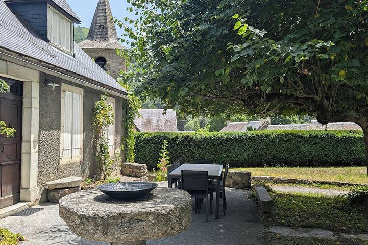 Location de vacances pour 10 personnes à Avajan