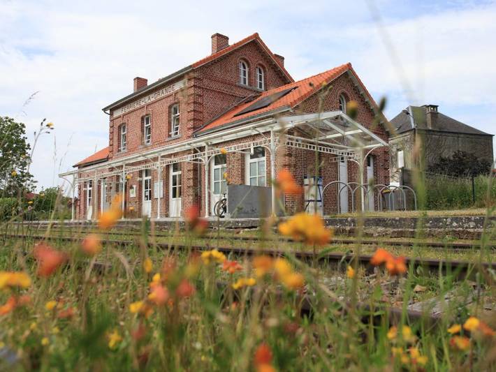 Gîte pour 16 personnes, avec Terrasse dans Marpent