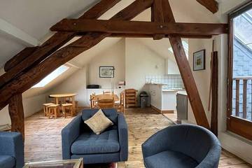 Gîte pour 12 personnes dans Office de Tourisme de Cauterets