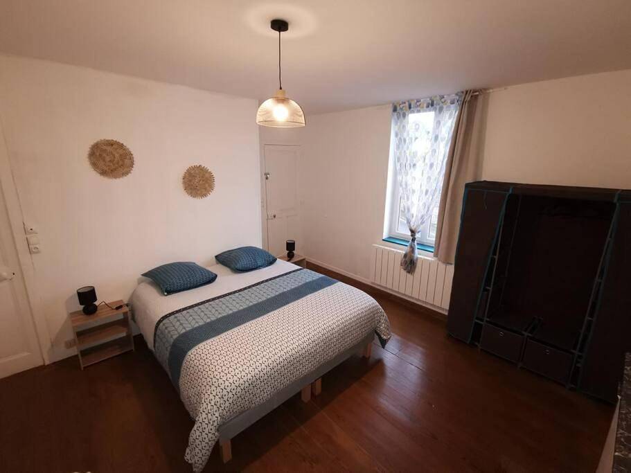 Two-Bedroom House in Domfront, Parc naturel régional Normandie-Maine