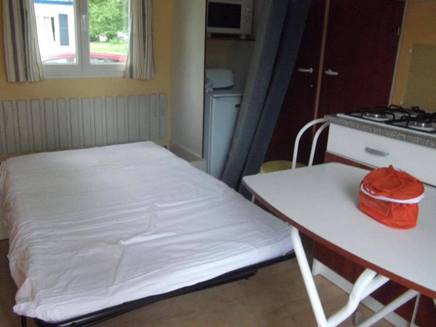 Camping des Lancières - Mobilheim 4 personen - Nett 24 in Rogny-les-Sept-Écluses, Auxerre und Umgebung