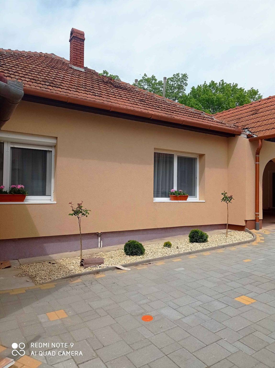 Ganze Ferienwohnung, Ferienwohnung in 2021 renoviert mit Klimaanlage und Wlan, rollstuhlgeeignet in Balatonlelle, Plattensee Südufer