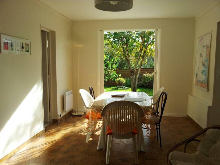 Gîte pour 6 personnes, avec jardin à Saint-Pair-sur-Mer - 4