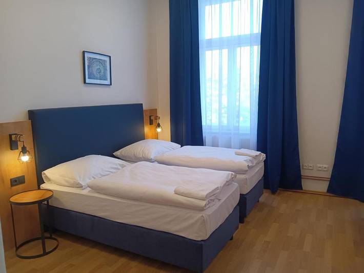 Apartahotel para 13 personas en Praga