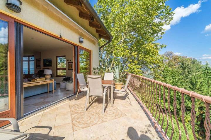 Villa pour 5 personnes, avec sauna et vue ainsi que piscine et jardin à Budapest - 4