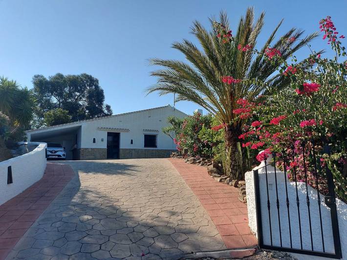 Ferienhaus für 4 Personen, mit Pool und Ausblick sowie Garten in Torrox - 3