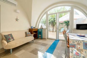 Villa for 4 People in Ostuni, Valle D'Itria, Photo 3