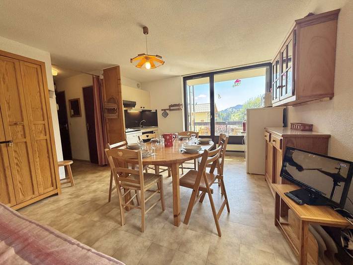 Gîte pour 6 personnes, avec balcon dans Office De Tourisme De Flumet - 2