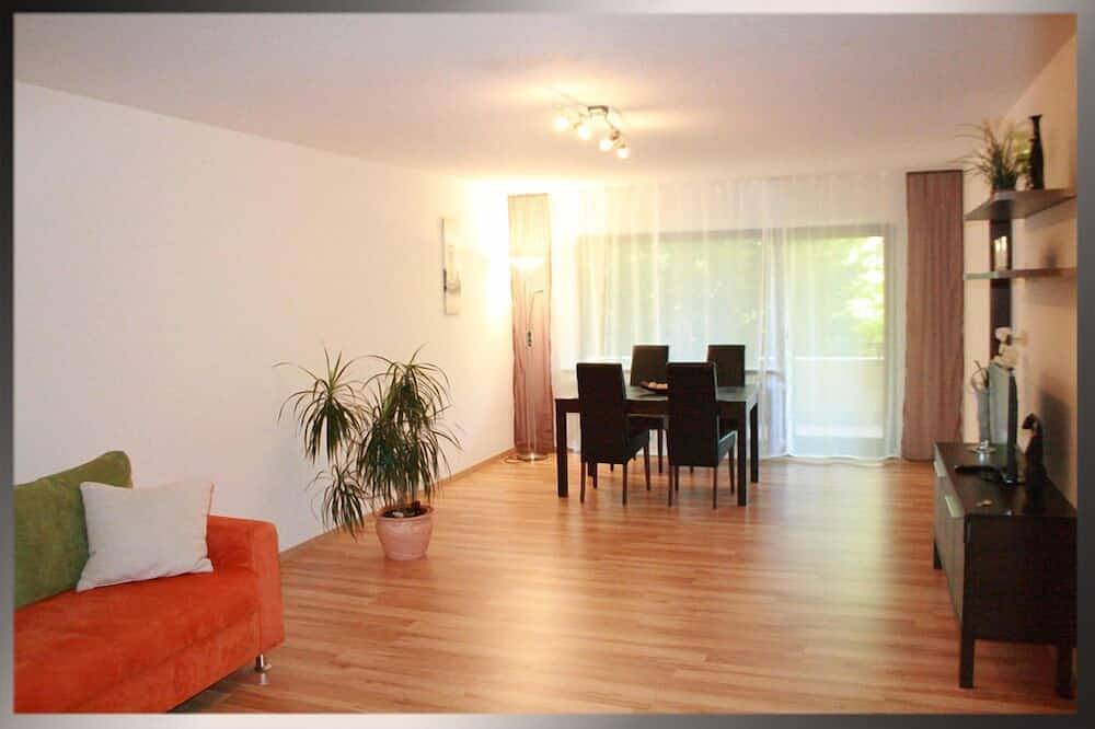 Ganze Wohnung, Das Apartment liegt in unmittelbarer Nähe des weltberühmten „Festspielhauses“ in Baden-Baden, Nordschwarzwald