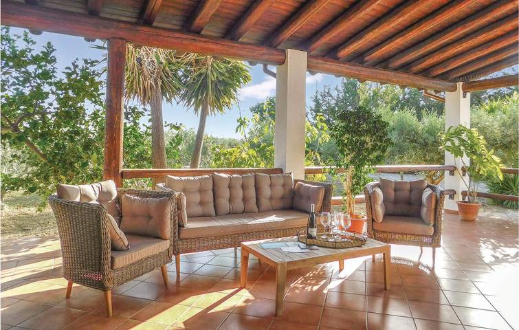 110m² Apartment near Beach & City Center in Contrada Fiori, Menfi