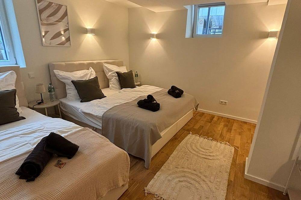 Appartamento intero, City Apartment am Fluss in Bahnhofsviertel (Frankfurt), Francoforte