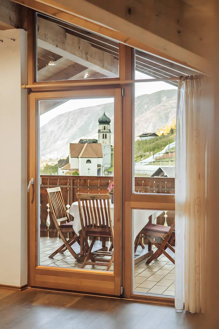 Ferienwohnung für 6 Personen, mit Garten und Balkon sowie Sauna