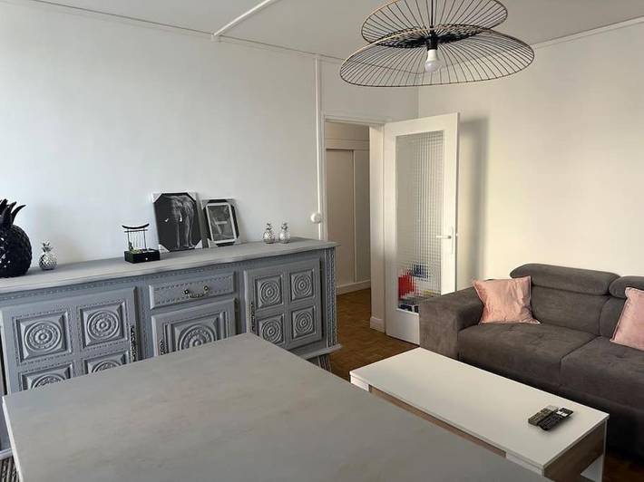 Gîte pour 6 personnes, avec vue et balcon à Saint-Étienne-du-Rouvray