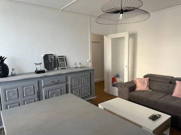 Gîte pour 6 personnes, avec balcon et vue à Saint-Étienne-du-Rouvray