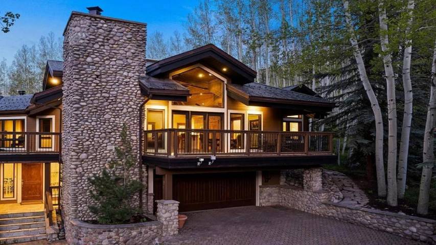 Chalet per 12 persone, con piscina e sauna nonché panorama e giardino, con animali domestici - 1