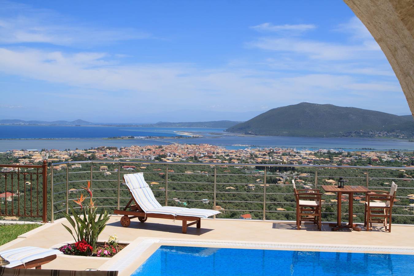 Luxury stone-made villa with exceptional view & pool in Απόλπαινα, Πόλη της Λευκάδας