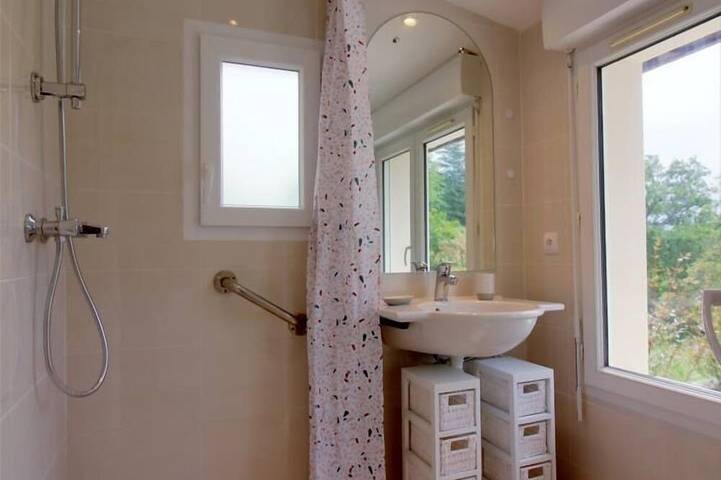 Location de vacances pour 2 personnes, avec jardin, animaux acceptés à Tabanac - 4