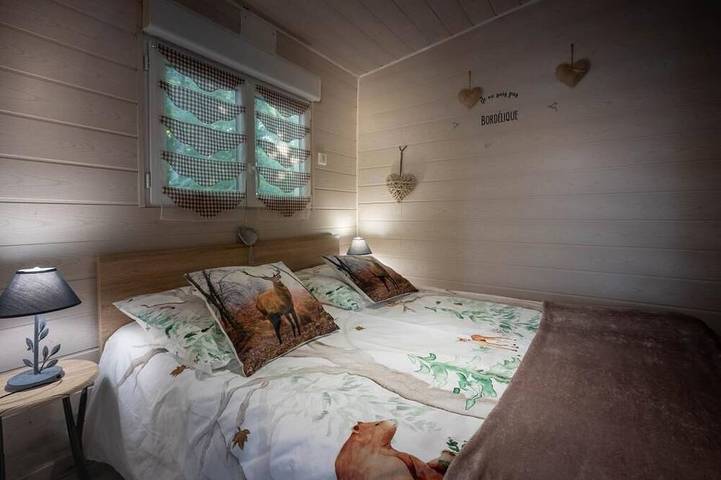 Gîte pour 3 personnes, avec jacuzzi dans Réservoir de Bouzey - 2