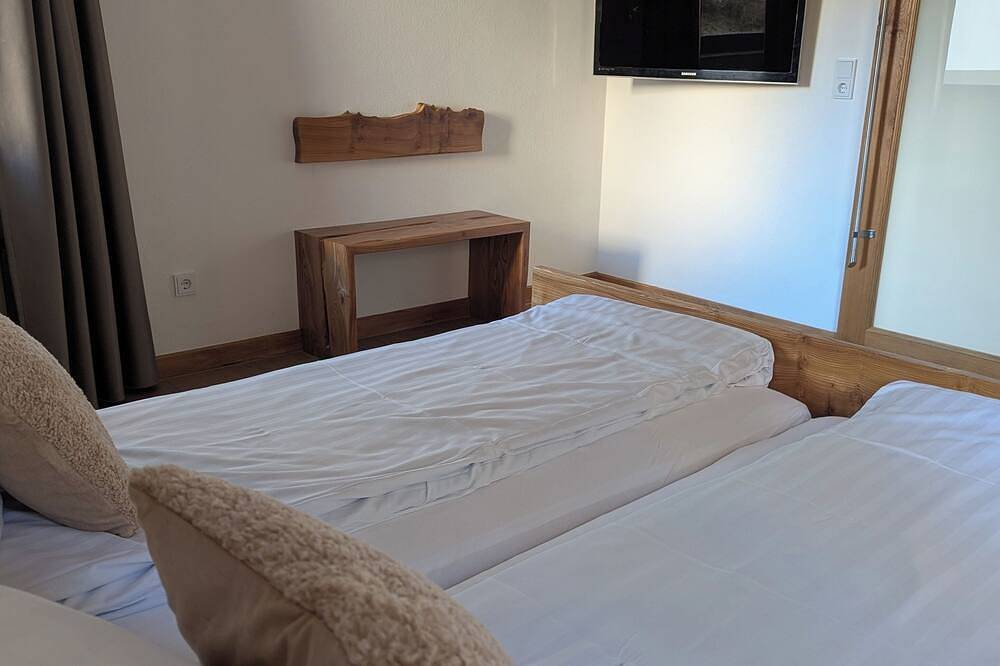 Ganze Wohnung, Waldblick Suite – zwischen Bäumen und Träumen in Schönau a.d.Brend, Rhön-Bayern