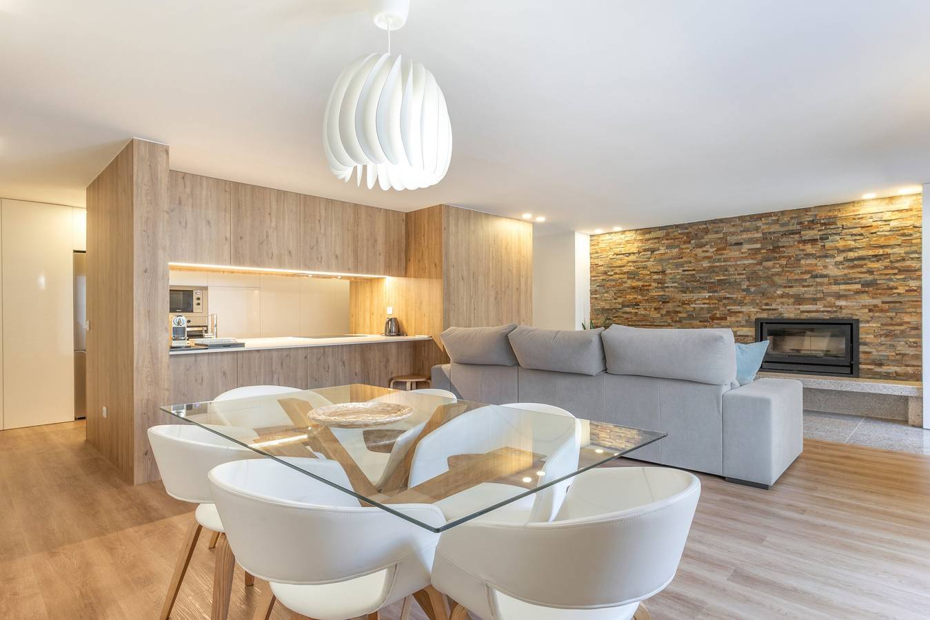 Casa T2 Fonte De S. Tiago con vistas a la montaña, Wi-Fi y aire acondicionado in Cabril, Gerês