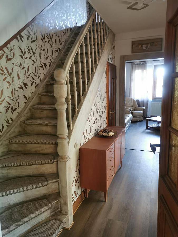 Location de vacances pour 6 personnes, avec terrasse, animaux acceptés à Maisonsgoutte - 2