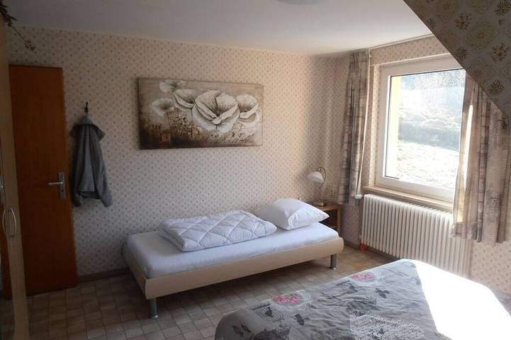 Ferienhaus für 14 Personen, mit Sauna und Garten sowie Terrasse in Brilon - 4