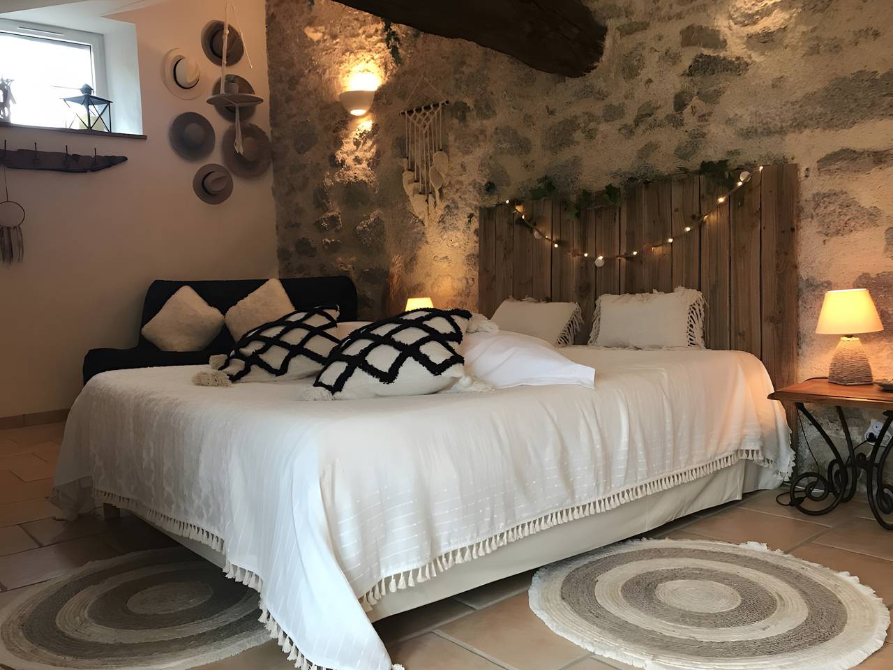 Chambre d’hôtes « Chambre Bohème » avec jardin partagé et Wi-Fi in Saint-Malô-du-Bois, Vallée de la Loire