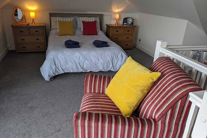 Uninterrupted spectacular views over the Camel Estuary and ocean. in Padstow, Cornwall