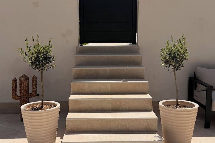 Appartement entier, Le Jardin Secret Du Garlaban in Roquevaire, Côte méditerranéenne (France)