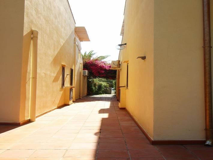 Location de vacances pour 10 personnes, avec jardin à Muravera - 4