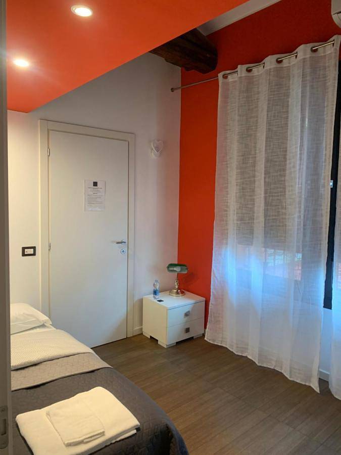 Chambre d’hôte pour 2 personnes, avec vue à Monza - 2