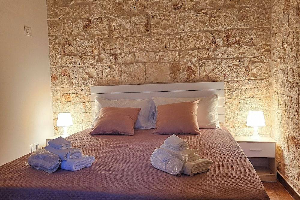 Entire apartment, Pietrarosa Apartment in Conversano, Bari Province
