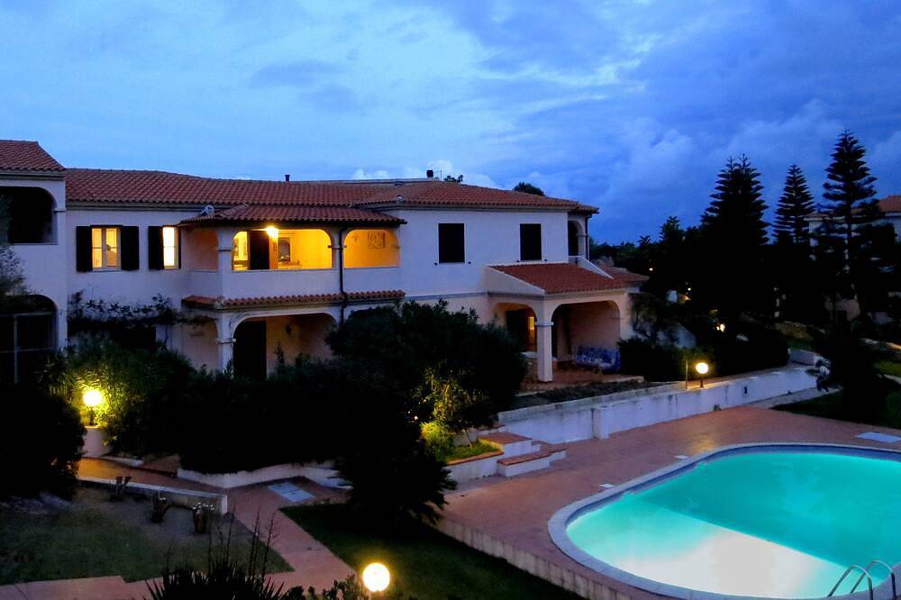 Ganze Wohnung, San Teodoro, Fantastic Wohnung mit Schwimmbad und großer Terrasse in Monte Petrosu, San Teodoro