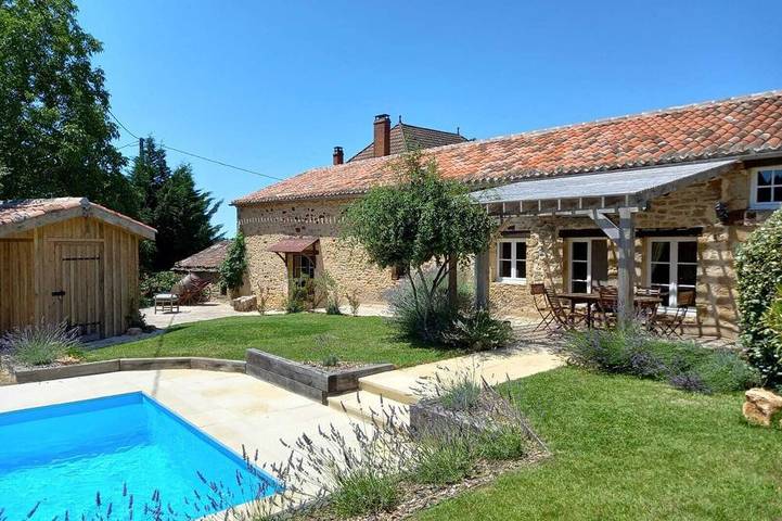 Gîte pour 6 personnes, avec jardin