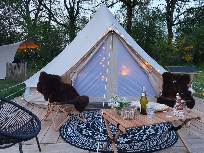 Glampings pour 4 personnes, avec sauna dans le Puy-de-Dôme - 2