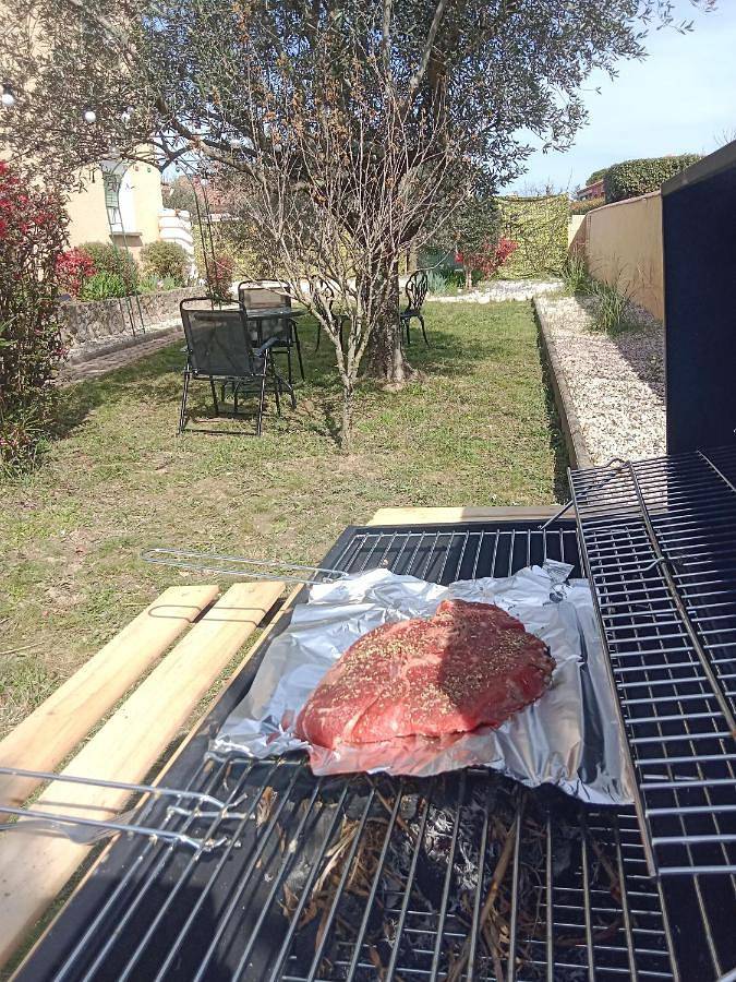 Chambre d’hôte pour 2 personnes, avec jardin et terrasse ainsi que vue et piscine à Ruoms - 4
