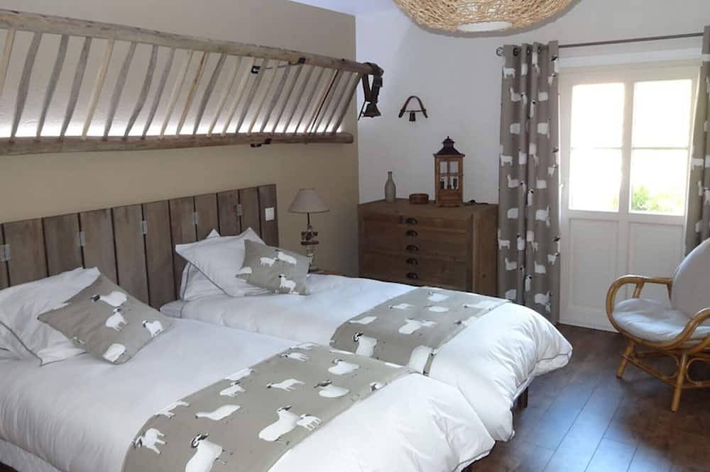 \"La Métairie\", Gîte de charme , meublé de tourisme 4 étoiles, grand confort . in Remilly-Wirquin, Région de Saint-Omer