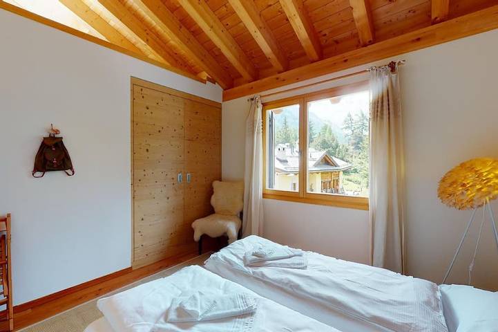 Ganze Wohnung, Schöne, 3½ Zimmerwohnung im 2. in Bregaglia, Sankt Moritz