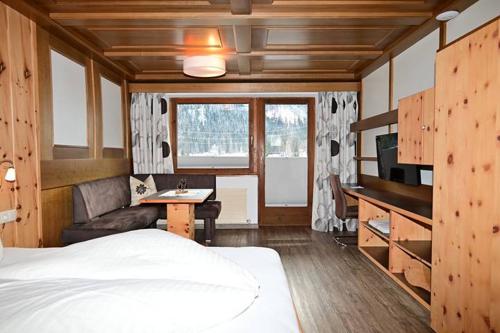 Ferienwohnung für 4 Personen, mit Balkon und Terrasse sowie Garten und Sauna in Biberwier - 2