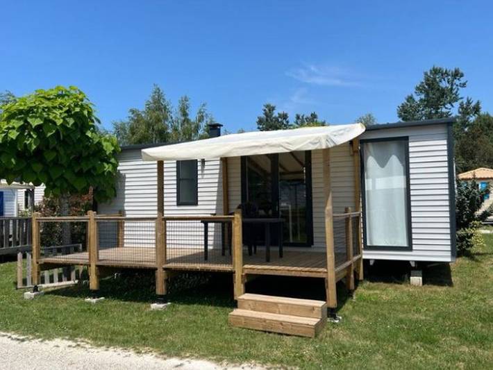 Mobil home pour 4 personnes, avec terrasse et piscine à Grayan-et-l'Hôpital