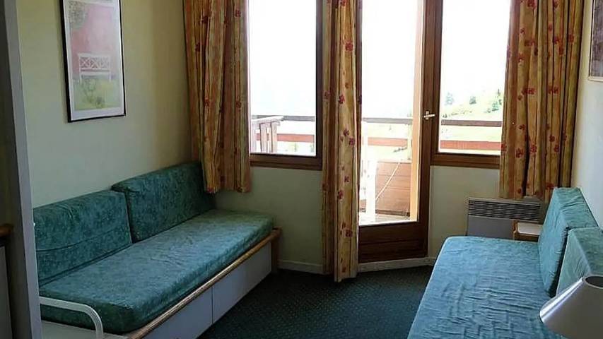 Gîte pour 7 personnes, avec Balcon dans Office de Tourisme de l'Alpe d'Huez - 2
