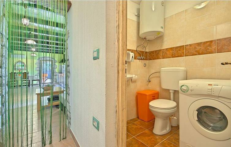 Villa für 6 Personen, mit Garten und Pool in Zentralistrien - 4