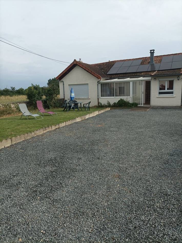 Cottage pour 4 personnes, avec jardin et terrasse, animaux acceptés dans Asnières-en-Poitou