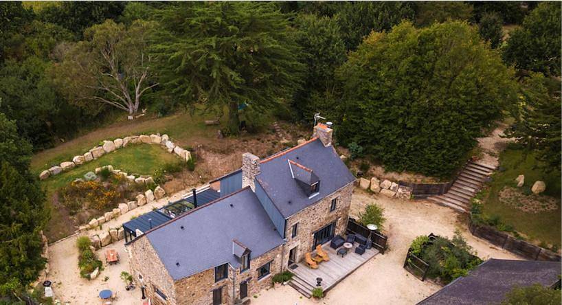 Location de vacances pour 10 personnes, avec sauna ainsi que jardin et vue à Tréméreuc - 3